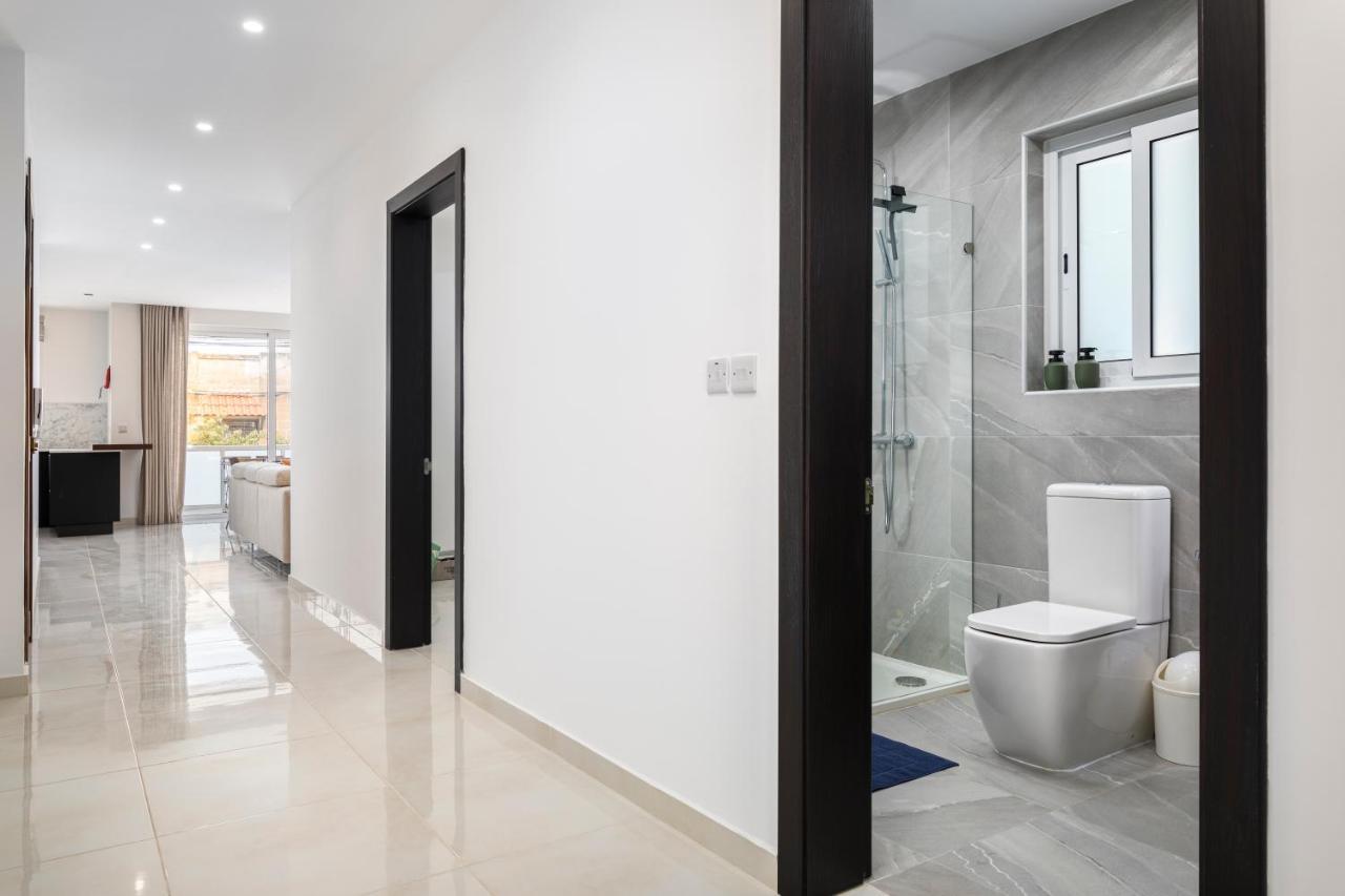 Modern 3Br Stylish Apartment With Large Balcony - Close To St Julians And St Georges Bay Is-Swieqi Екстериор снимка